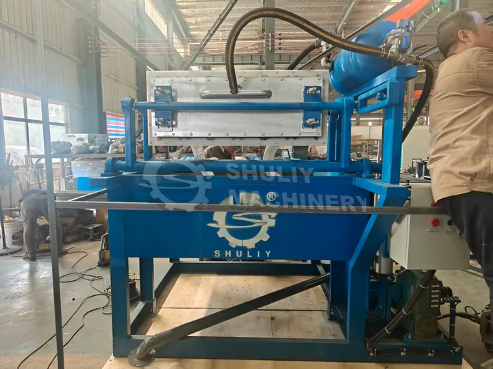 Egg tray maker packaging